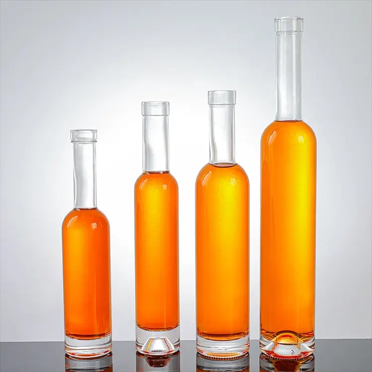 Cum poate o sticlă de lichior de sticlă Bellissima cu gât lung, cu plută, să vă ridice marca de băuturi